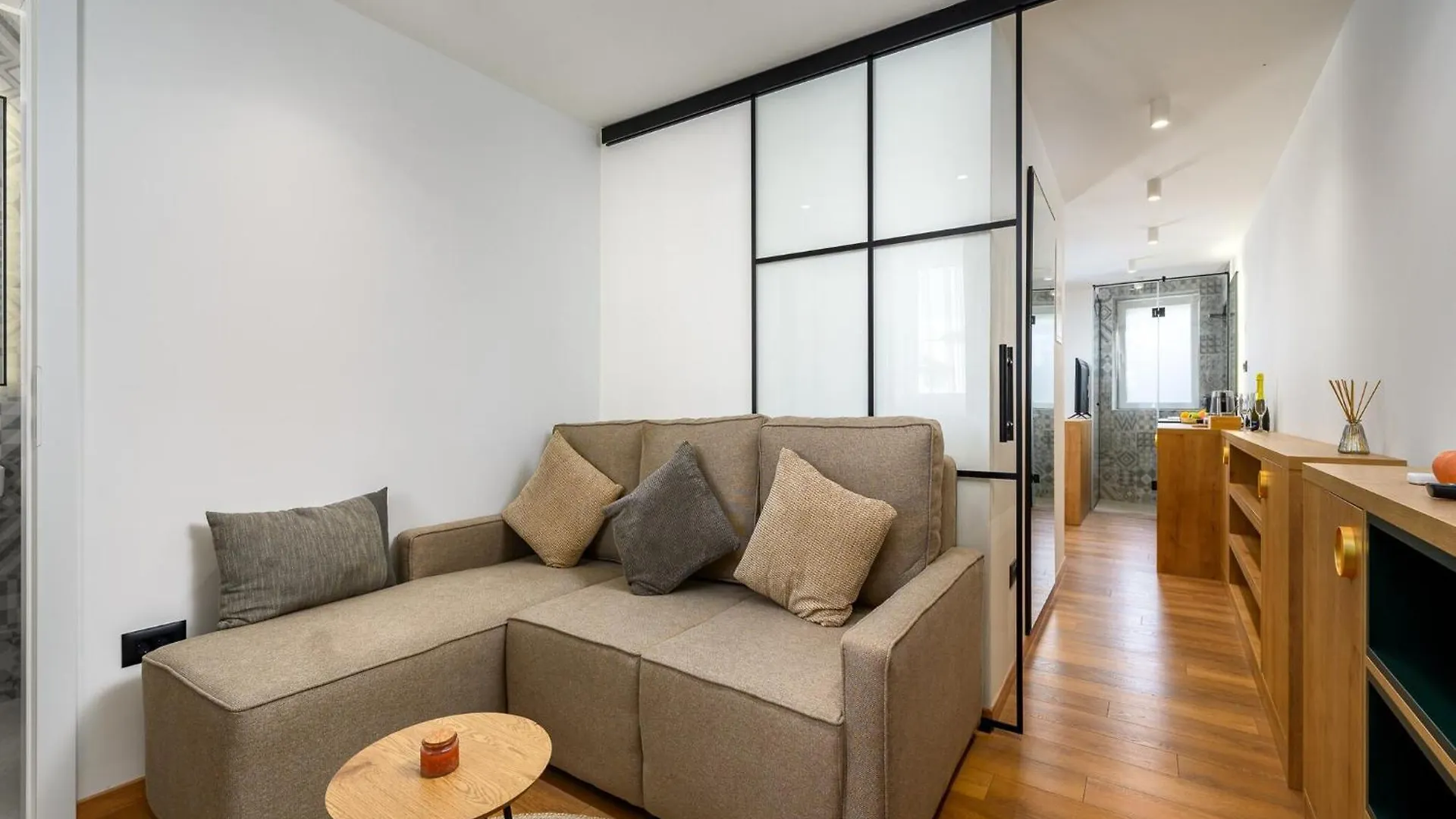 Room In An Apartment In Central Location 포레치 0*,  크로아티아